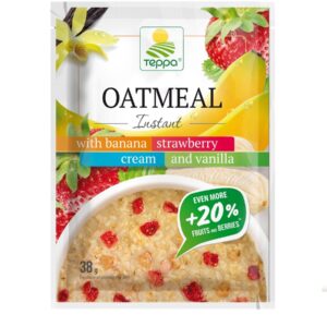 Instant oatmeal porridge with banana, strawberry and cream